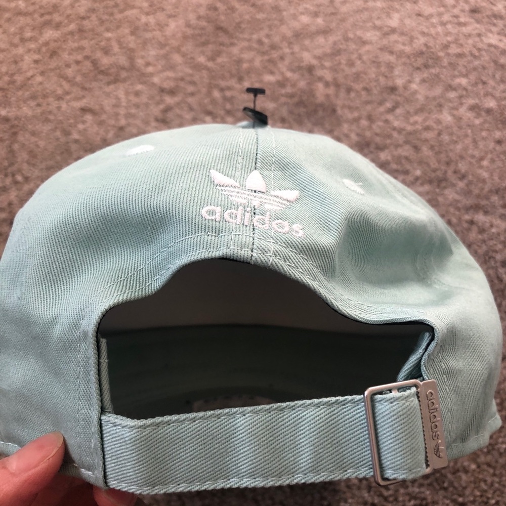 NWT ADIDAS CAP - Picture 2 of 3